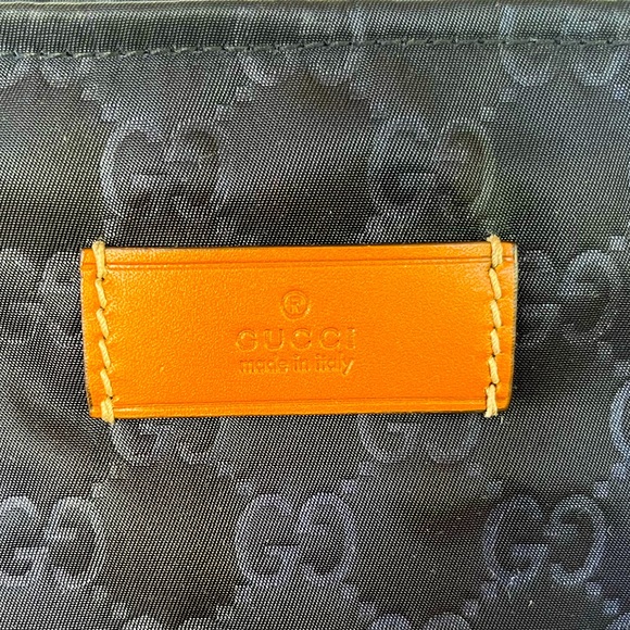 NWOT GUCCI Navy Blue Crossbody Women’s Canvas & Leather bag - Picture 5 of 9